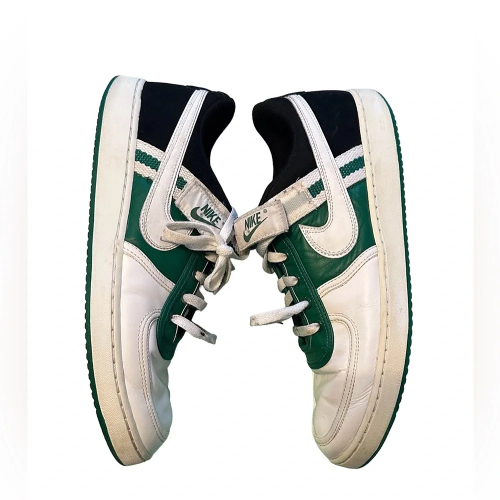 Nike Vandal Low Top sneakers
